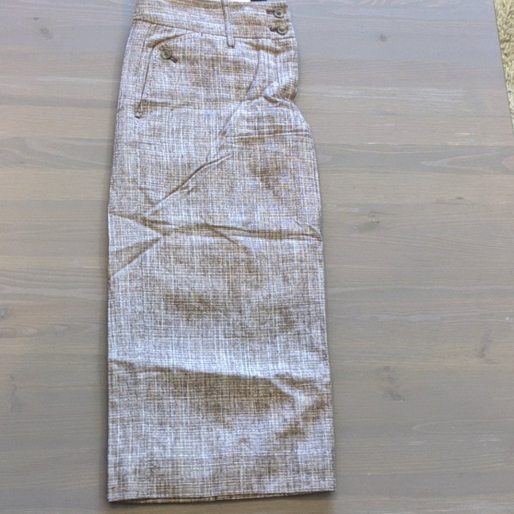NWOT The Limited Cassidy fit crop